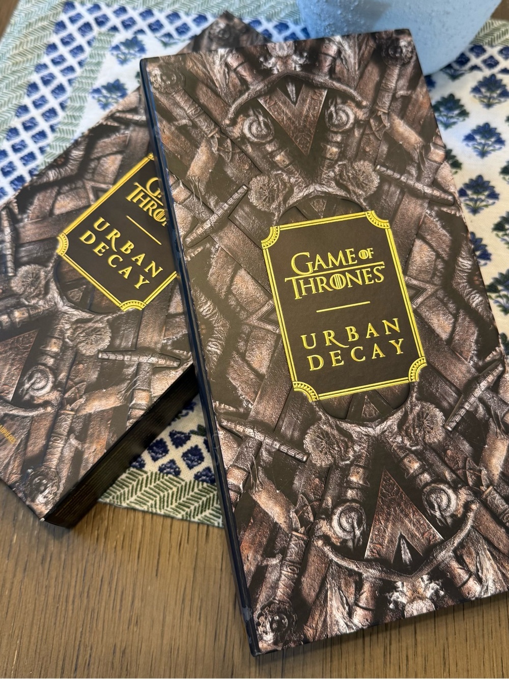 New Game Of Thrones x Urban Decay Limited Edition 20 Eye Shadow Palette Makeup